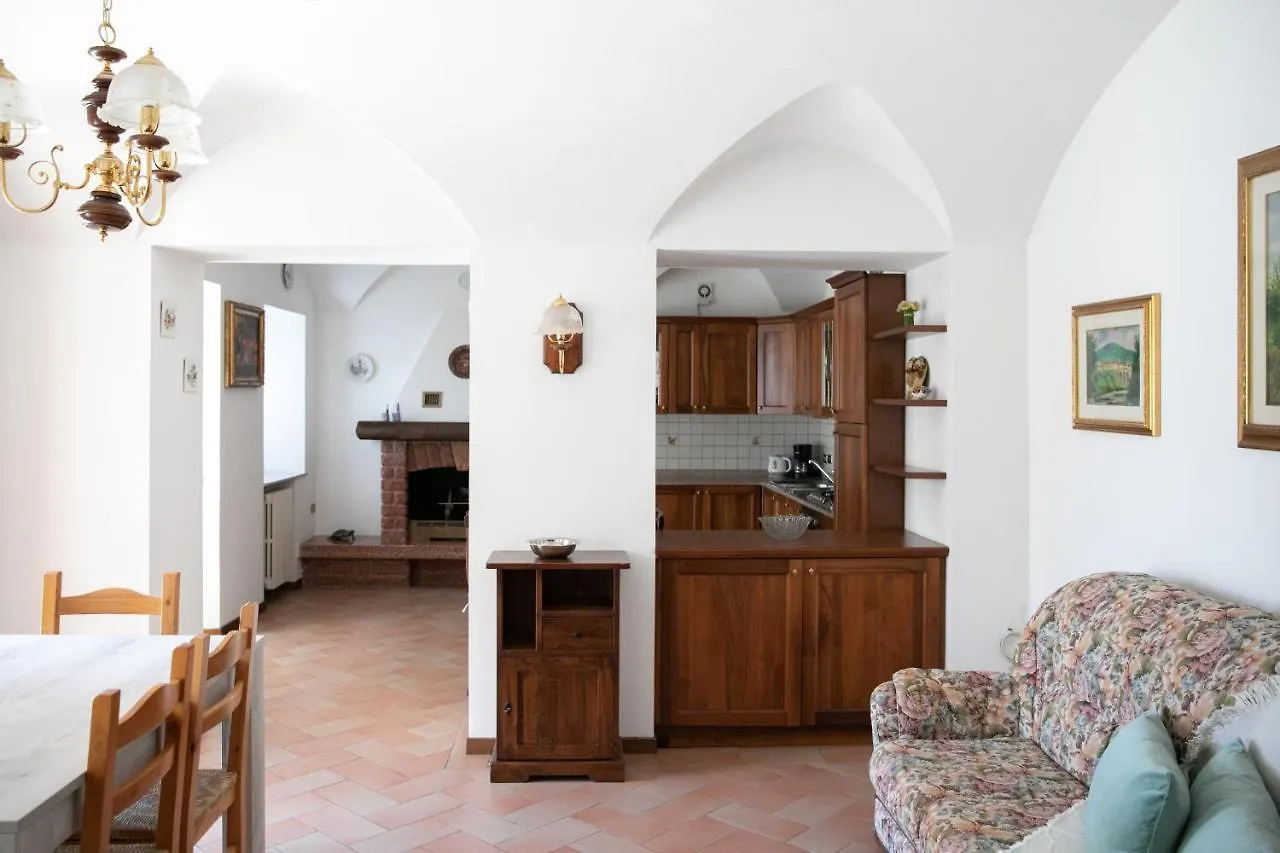 Fabula Home Rental - Relax Nel Bosco Sovere 0*,  Italy