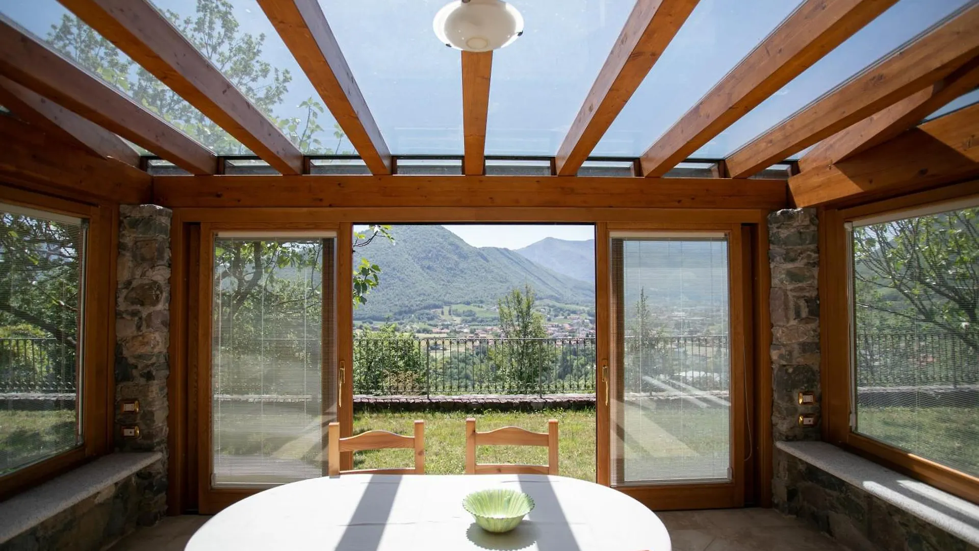 Villa Fabula Home Rental - Relax Nel Bosco Sovere Italy